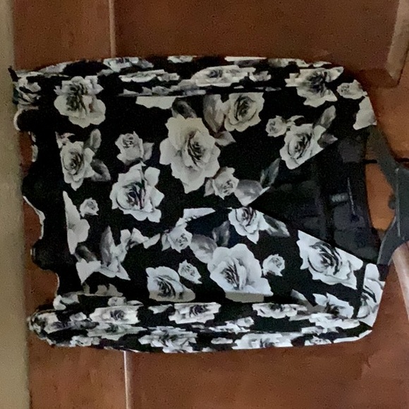 Blouse - Picture 1 of 2